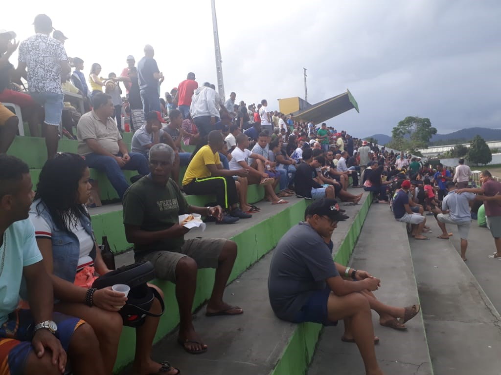 Seleção de Camacã vence mais uma no Intermunicipal é o 2º colocado na tabela geral de classificação 
